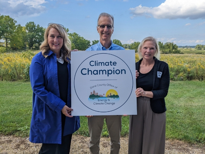 Photo of 2023 Climate Champion with Dane County Executive Joe Parisi